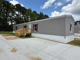 featured image of 535 Canterbury Ct #1