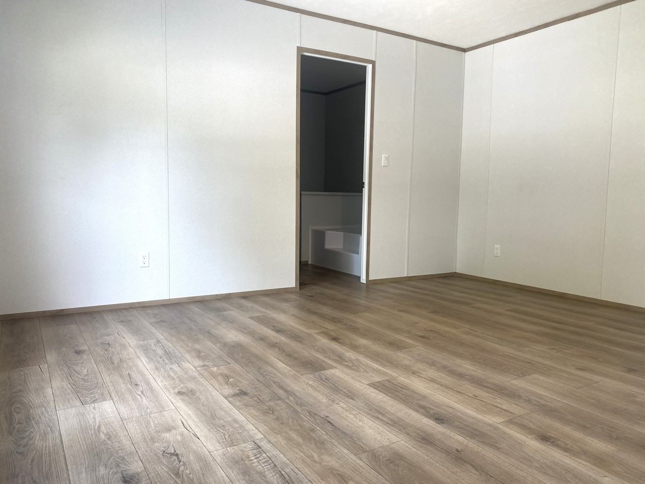 535 Canterbury Ct #1 - Photo 5 of 13