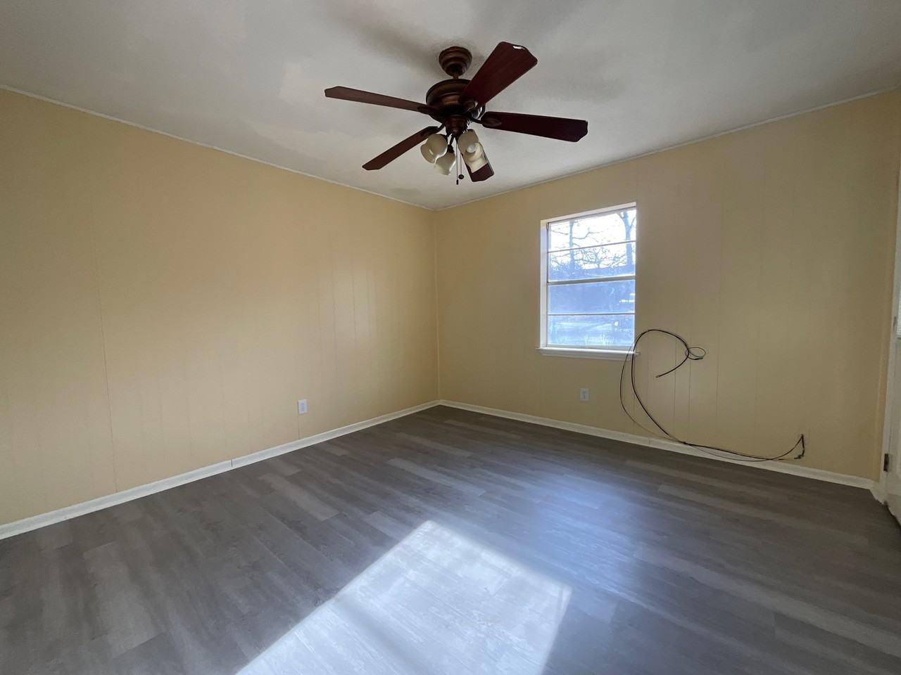 1361 Shady Ln #1 - Photo 6 of 26