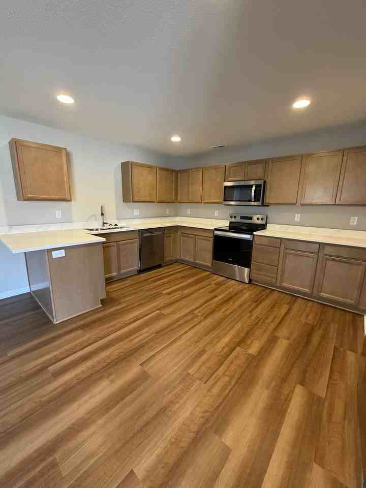 1096 Pebblecreek Ave #A - Photo 3 of 10