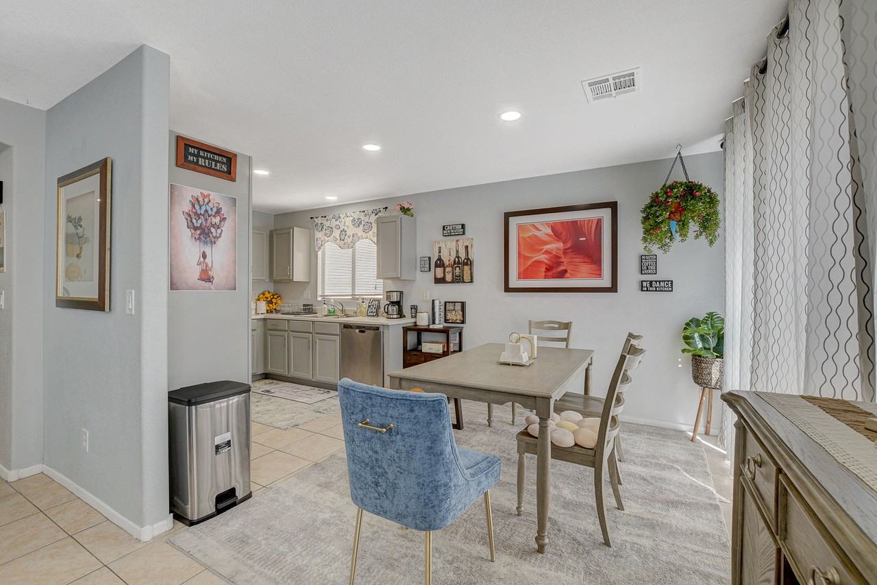 9611 Sage Sparrow Ave #1 - Photo 7 of 10