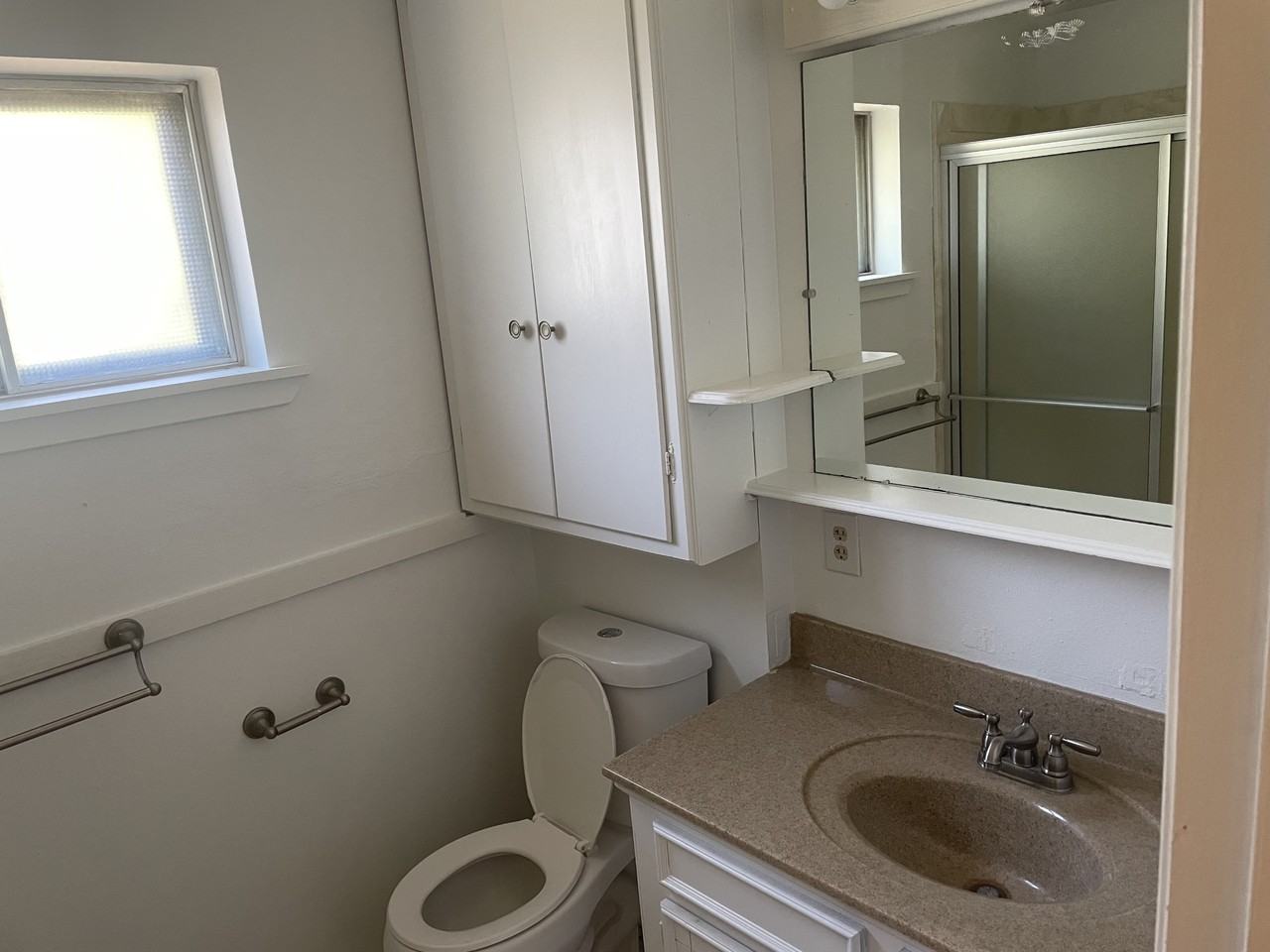 1219 Neal Pickett Dr #1 - Photo 4 of 27