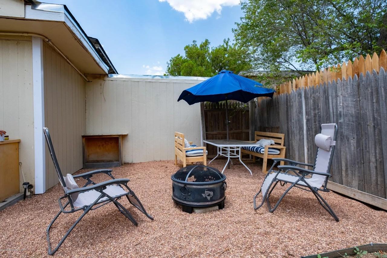 4205 Bowie St #1 - Photo 5 of 20