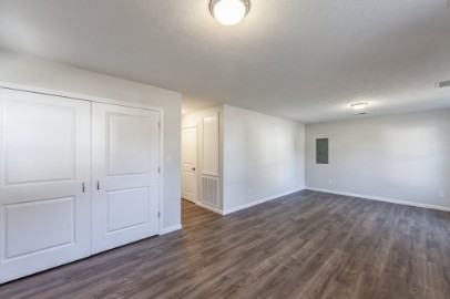 121 Saint George Ave #1 - Photo 2 of 15