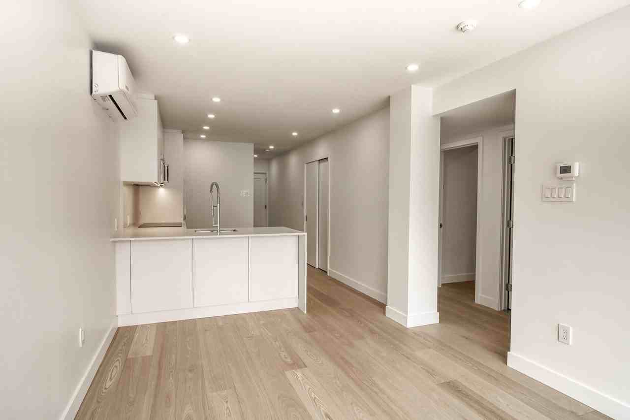 10 Rosemount Avenue - Photo 3 of 50