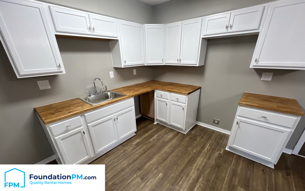 4855 Shulman Cv #1 - Photo 3 of 18