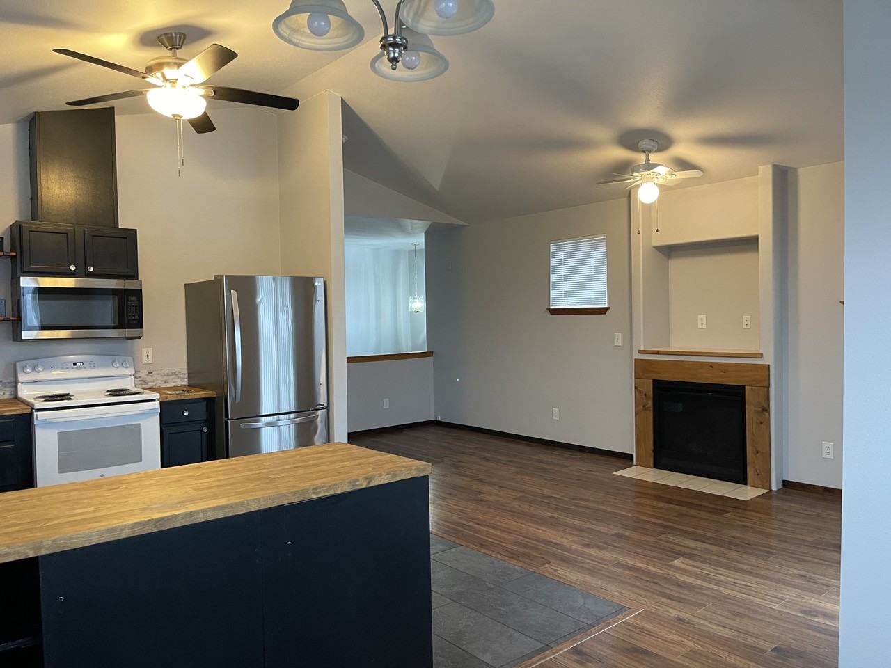 332 E Prospect St #1 - Photo 6 of 18