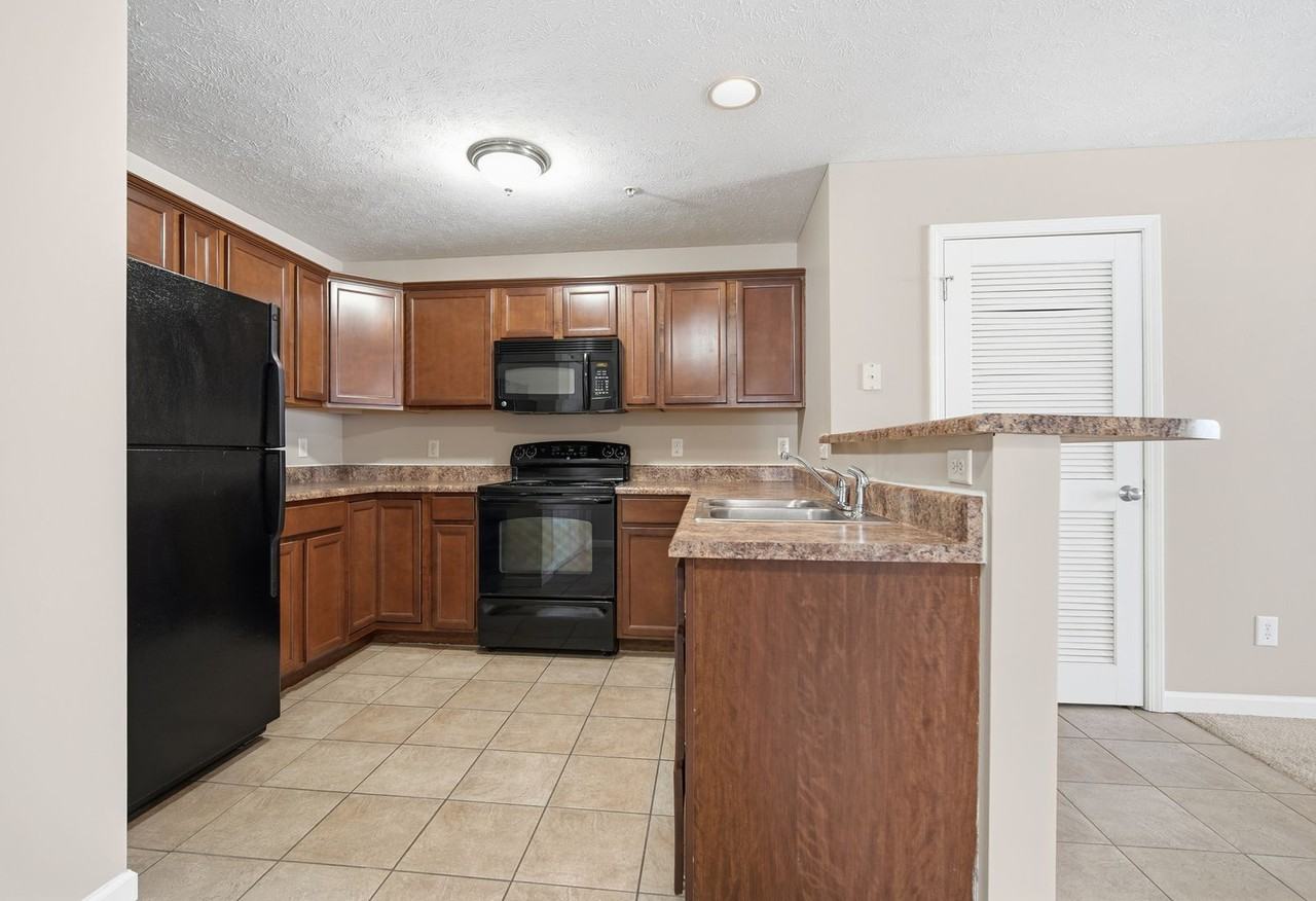 1114-1120 Ekstam - Photo 6 of 36