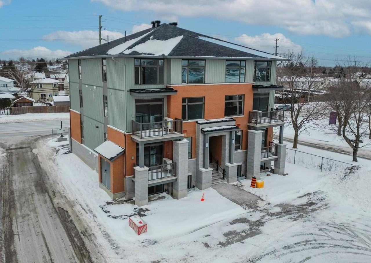 2730 Cedarview Rd - Photo 6 of 23