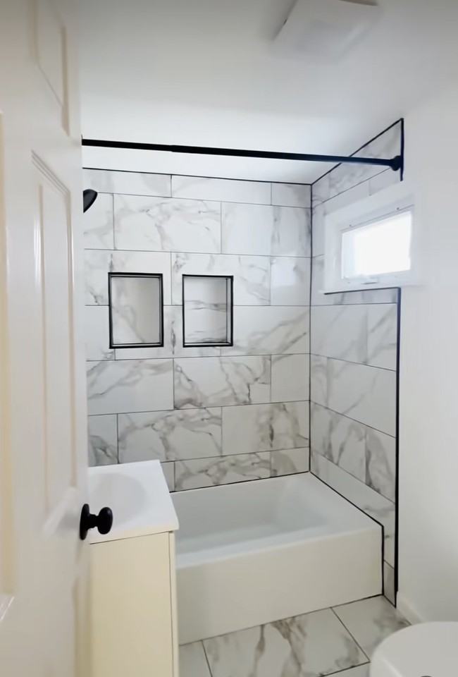 7713 Union Ave - Photo 6 of 20