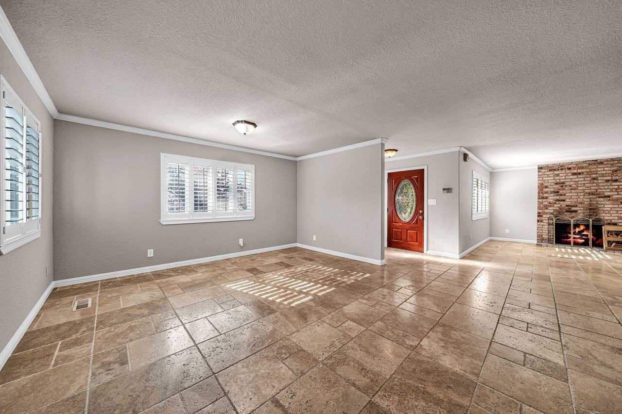 3407 Pierson St #1 - Photo 4 of 50