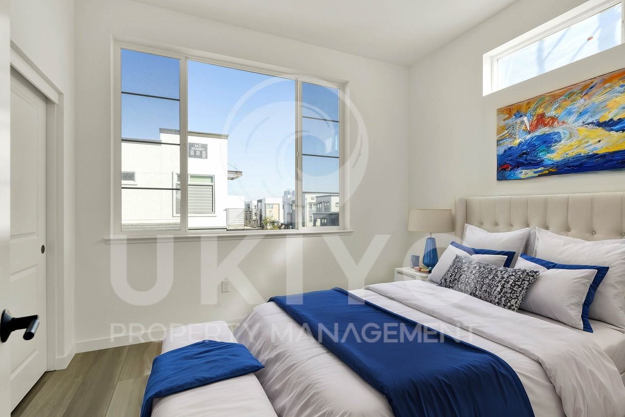 588 Pawnee Ln #1 - Photo 3 of 37