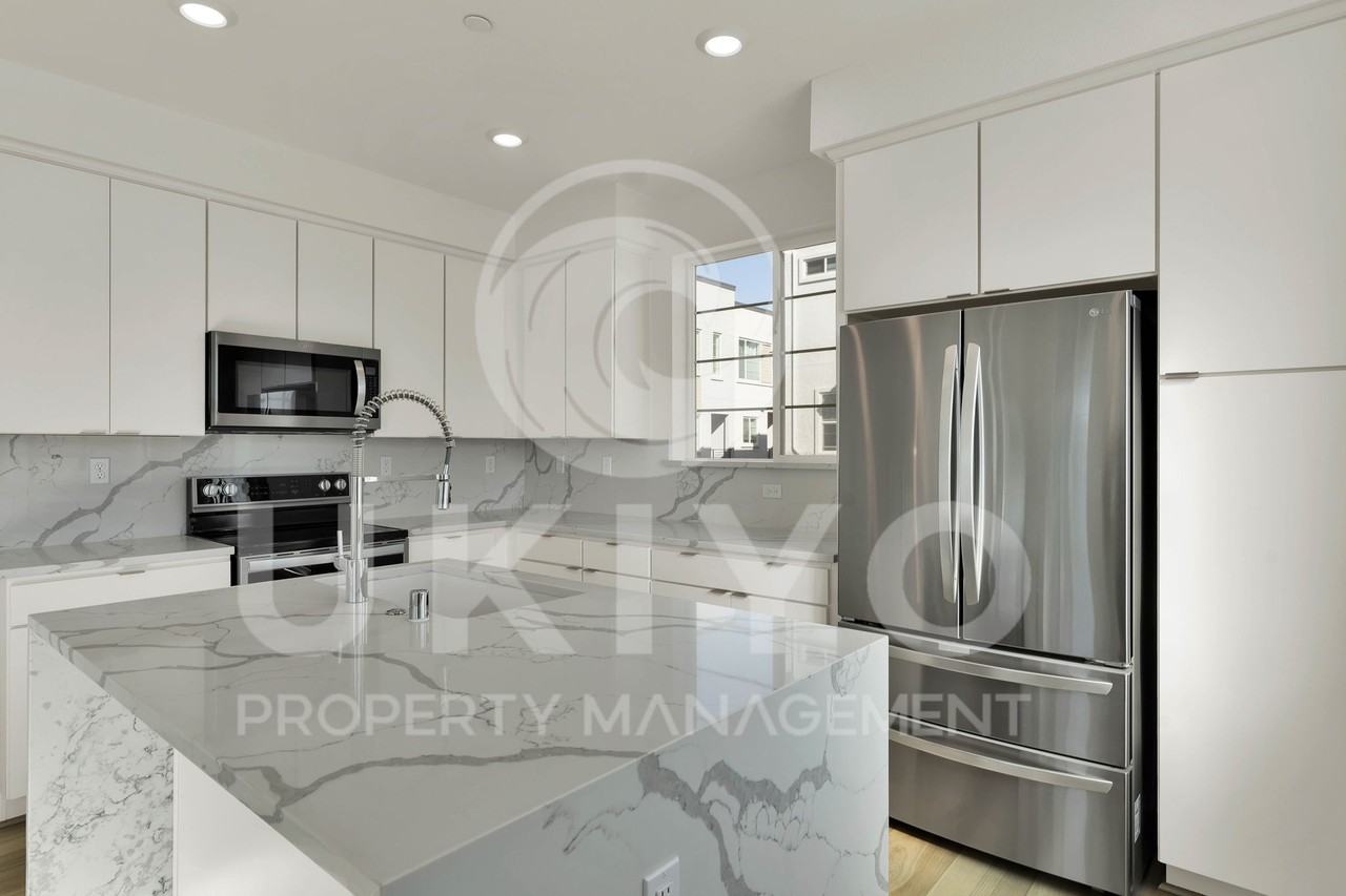 588 Pawnee Ln #1 - Photo 6 of 37