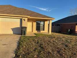 featured image of 1312 Nicholas Cir #B