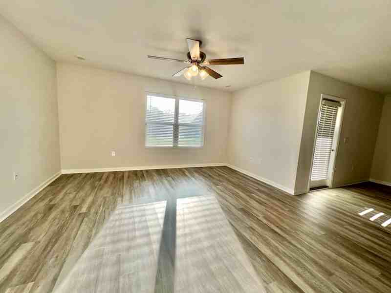 5435 Jenee Ct #1 - Photo 6 of 15