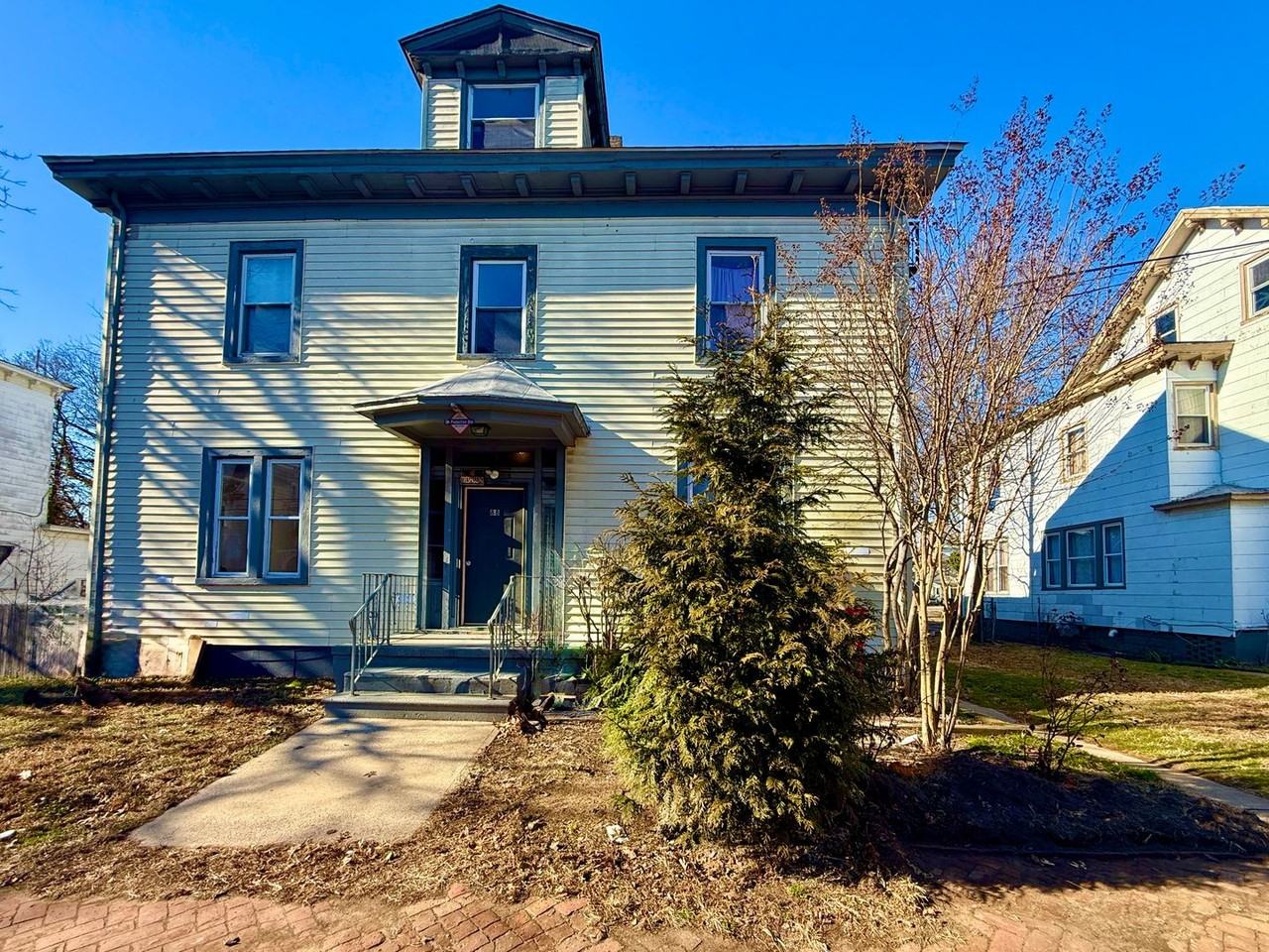 88-90 Bank St. - Photo 2 of 27