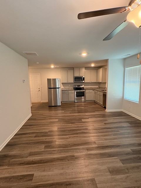 285 Pebble Ridge Dr #1 - Photo 3 of 30