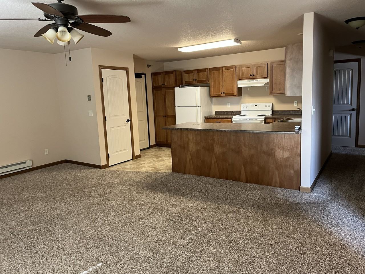 1616 1st Ave Ne #203 - Photo 2 of 10