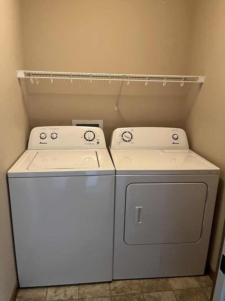 1616 1st Ave Ne #203 - Photo 6 of 10