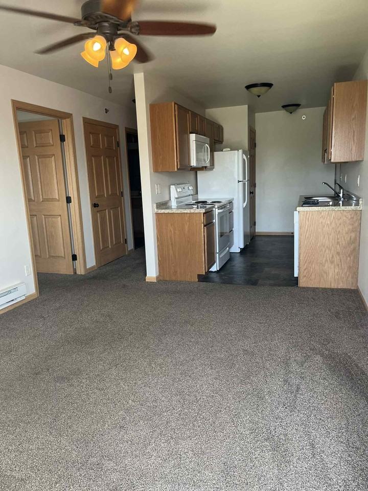 1412 12th Ave Se #7 - Photo 5 of 5