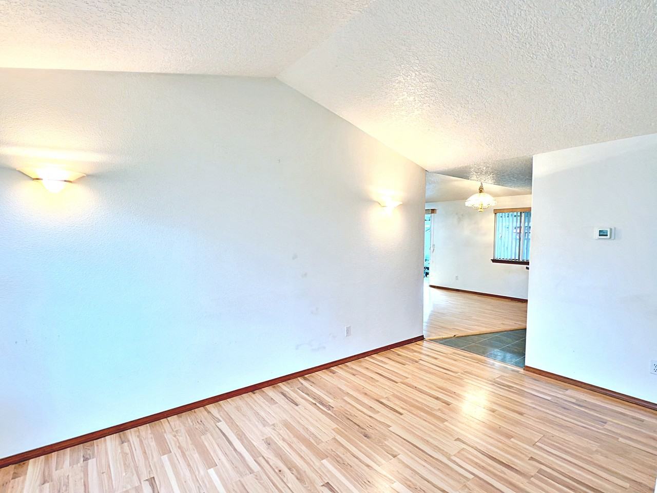 9834 Se Clinton St #1 - Photo 3 of 29