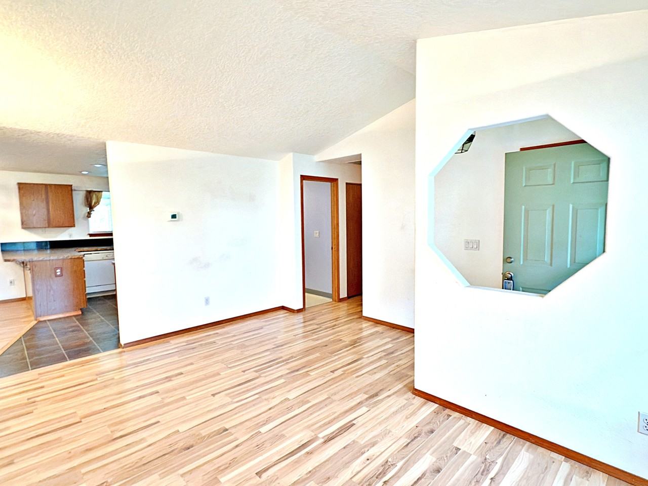 9834 Se Clinton St #1 - Photo 4 of 29