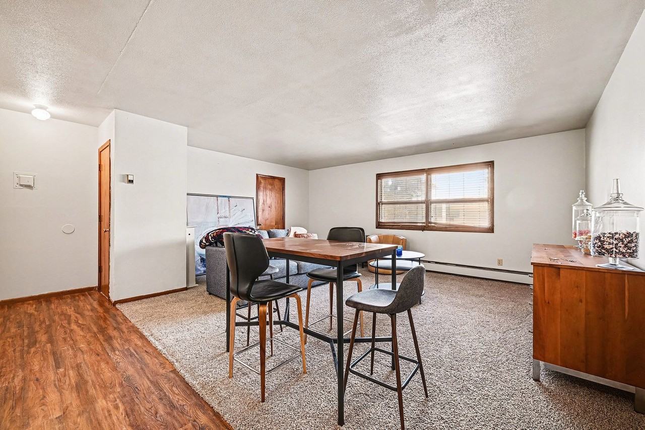 2017 Commerce Blvd - Photo 5 of 39