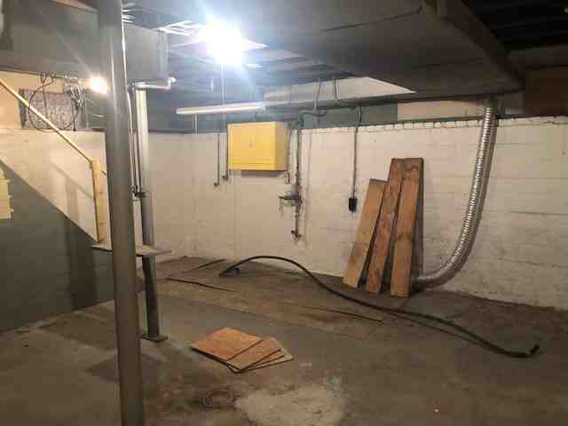 1160 E Indiana Ave #1 - Photo 7 of 14