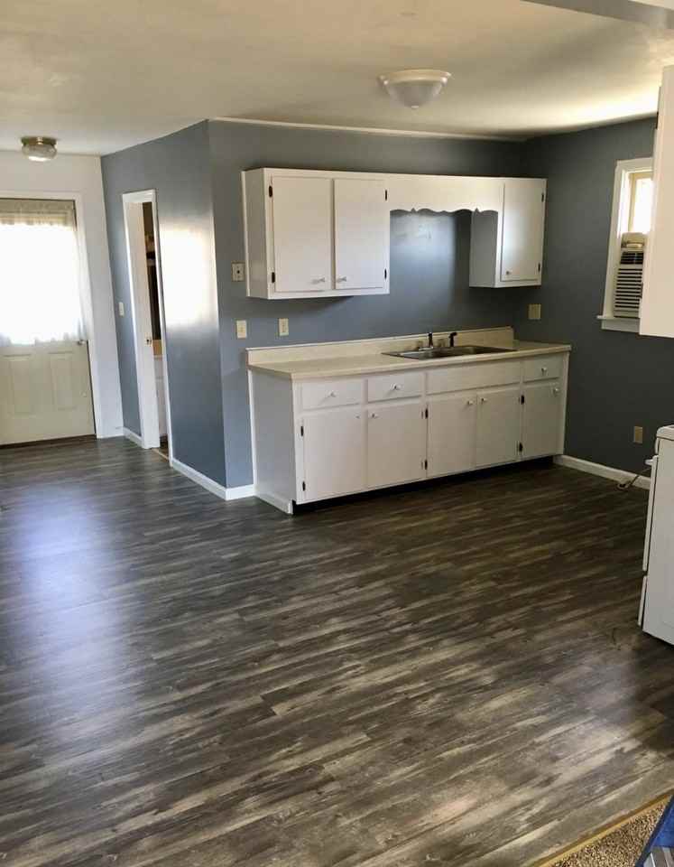 114 Maplelawn St #0 - Photo 7 of 9