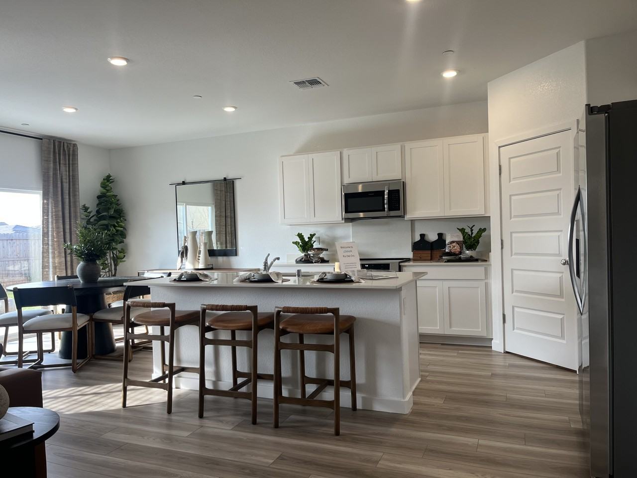 1085 Silverado Way #1 - Photo 5 of 17