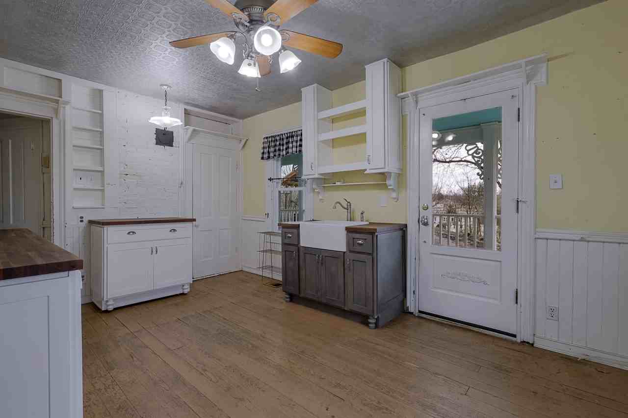 329 Grayson St #1 - Photo 7 of 47