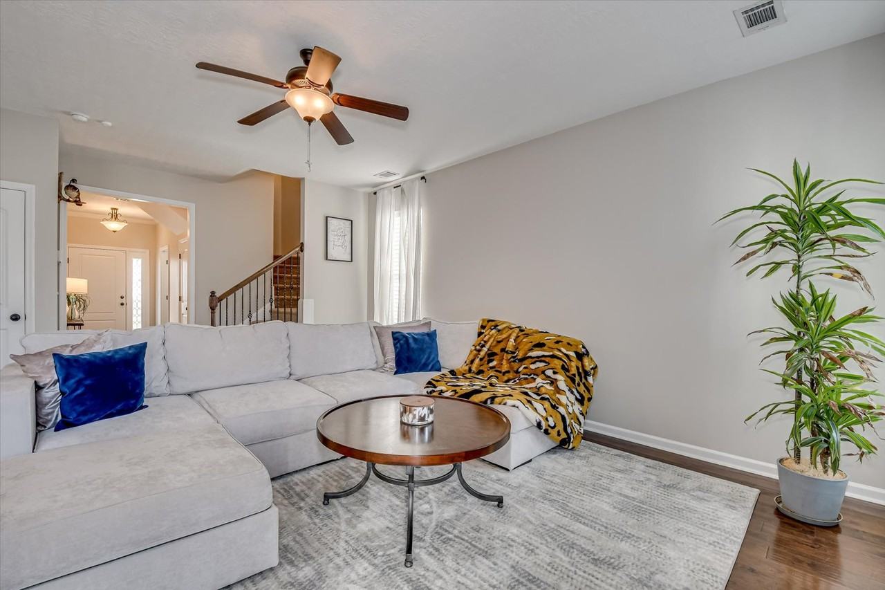 3282 Alexandria Dr #1 - Photo 5 of 24