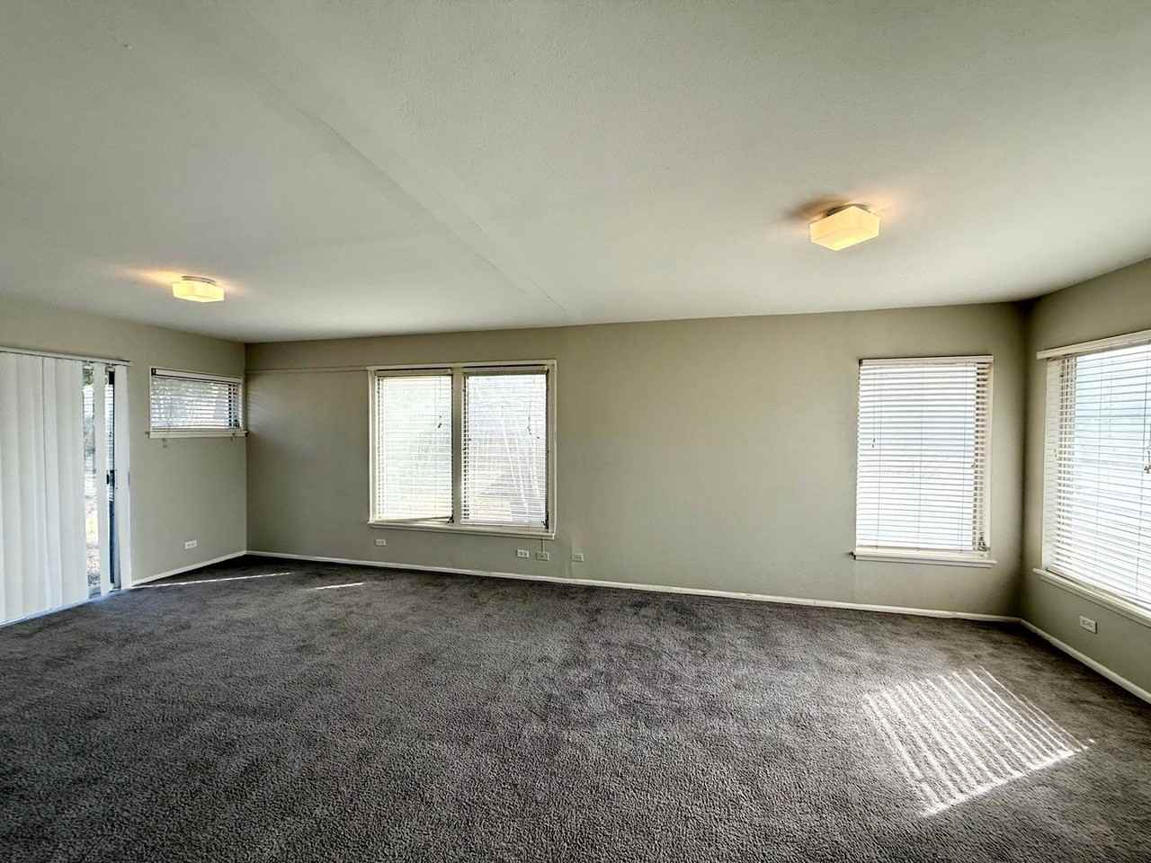 303 Rilla Vista Dr - Photo 6 of 28