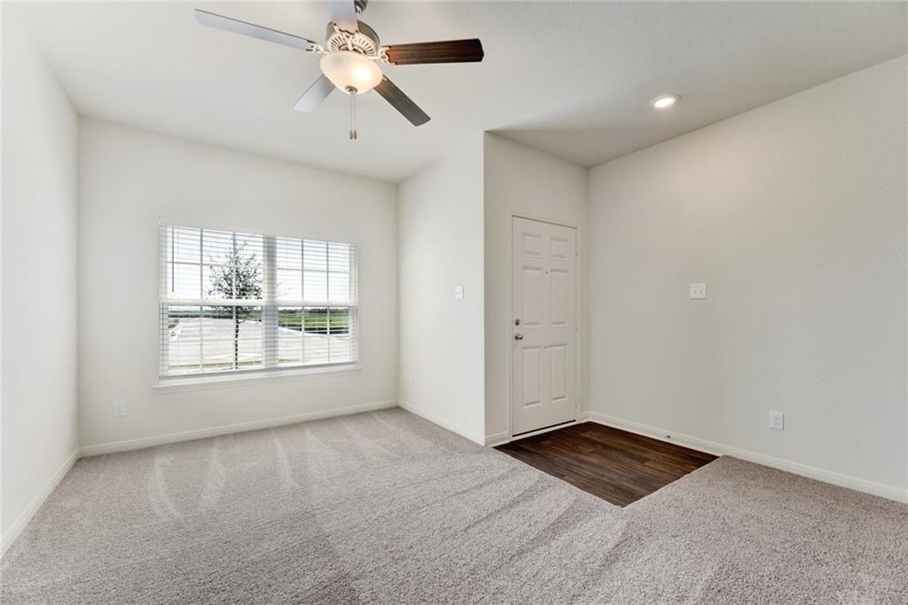 360 Crescent Park Dr #1 - Photo 3 of 18