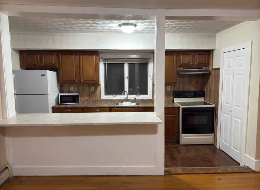 135 Winthrop St #2FRONT - Photo 3 of 18