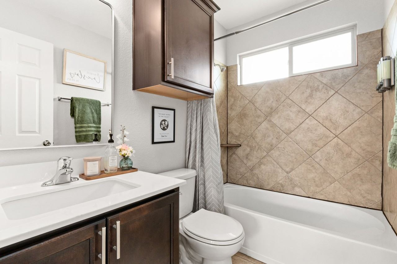 6506 Ambrose Cir #1 - Photo 4 of 10