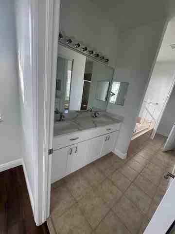 2502 North Dixie Highway - Photo 5 of 5