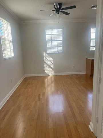 2502 North Dixie Highway - Photo 3 of 5