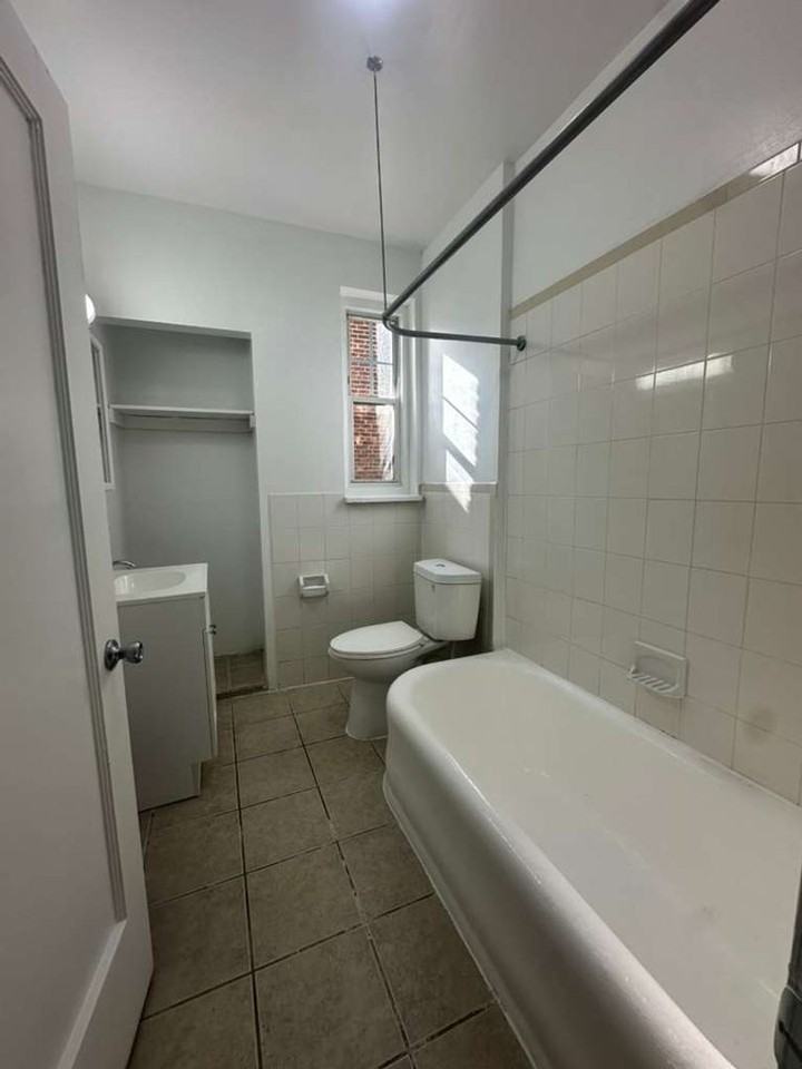 The Edge - Photo 5 of 9