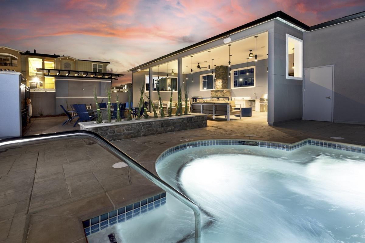 532 Magazine St - Photo 4 of 21