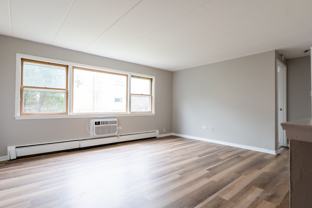 10935 S. Lloyd Dr. - Photo 1 of 1