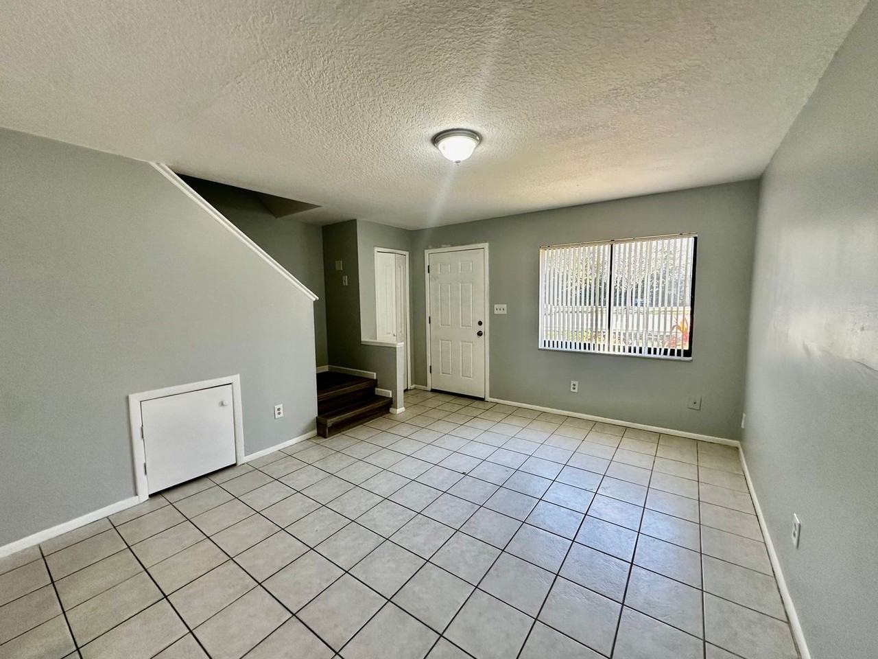 12164 Pepperdine Pl - Photo 3 of 16