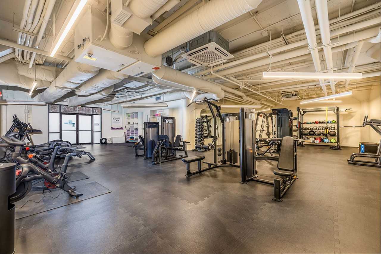 The Dean - Photo 7 of 26