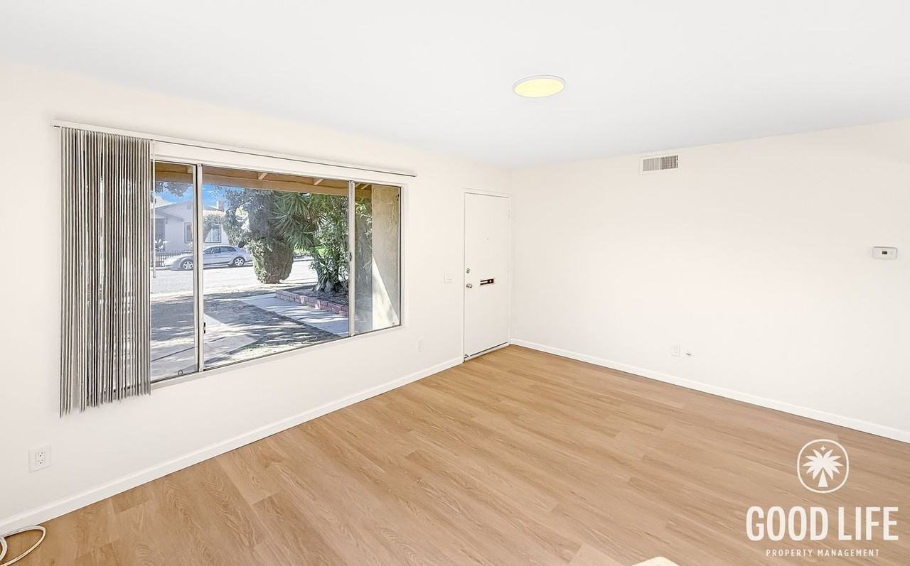 10811 Whitehall Rd - Photo 3 of 21