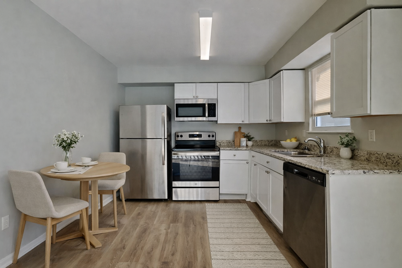 923 Ne Westwind Cir - Photo 5 of 31