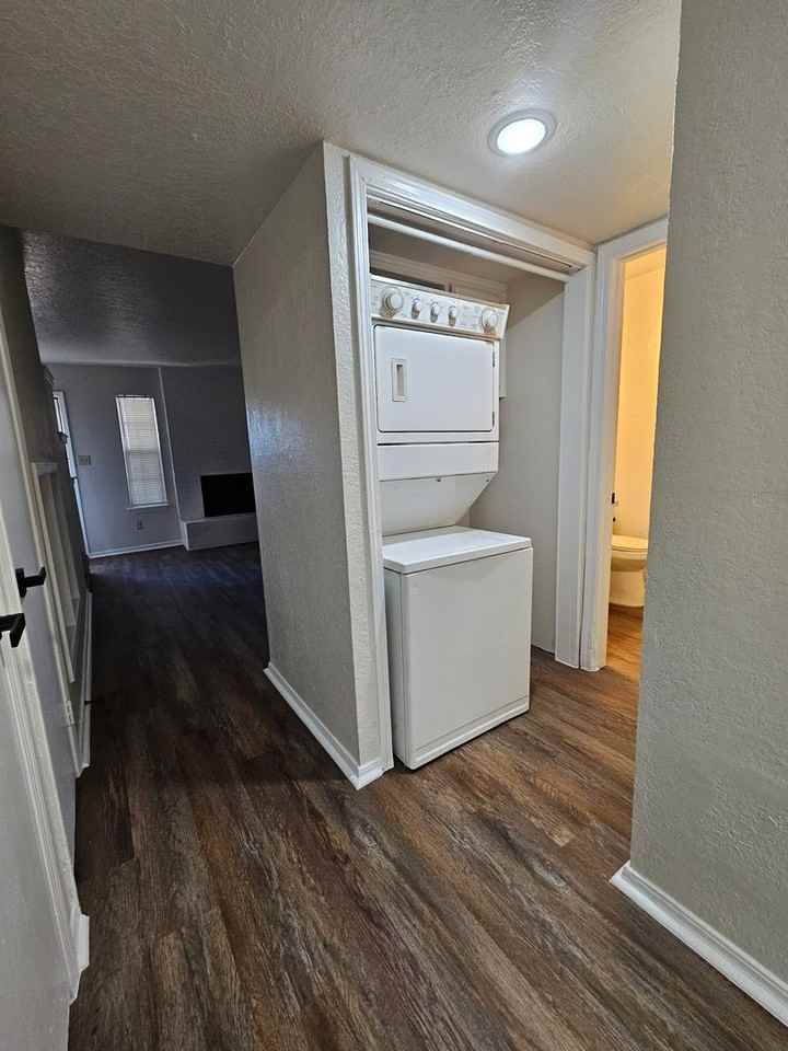 2121 Beaumont Dr #A - Photo 5 of 18