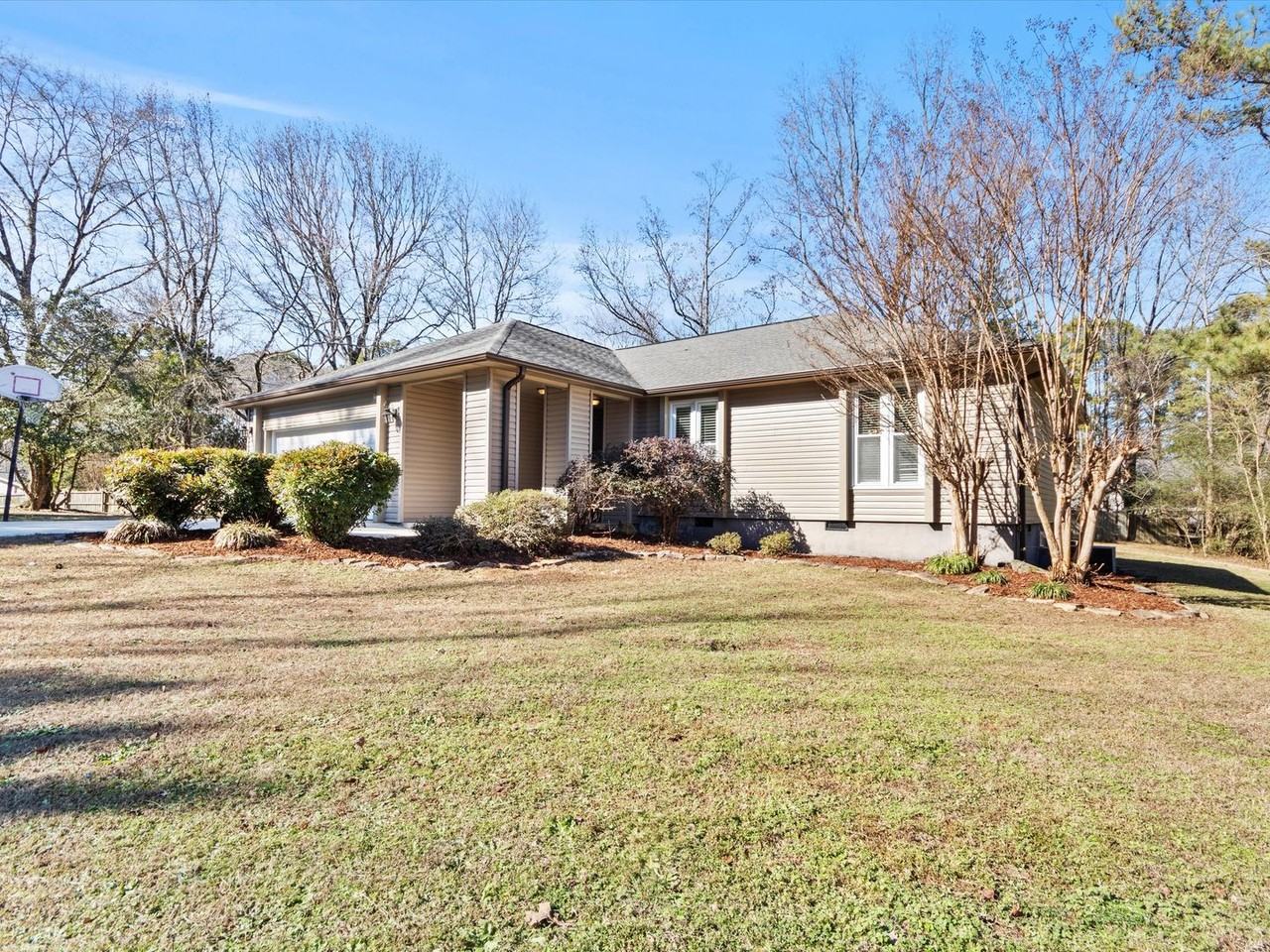 15375 Rise St - Photo 7 of 38