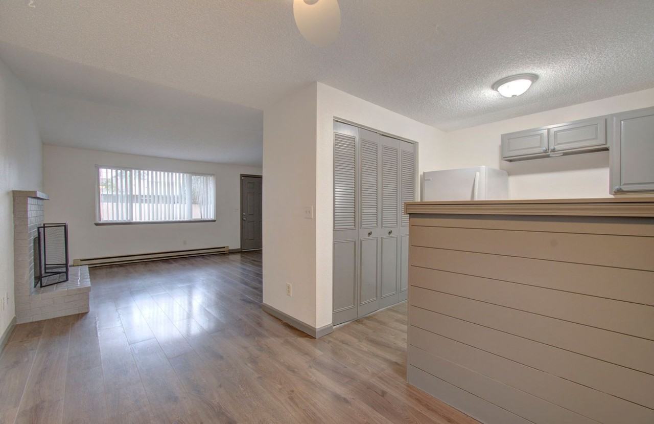 3512 Kauffman Ave #C - Photo 3 of 24