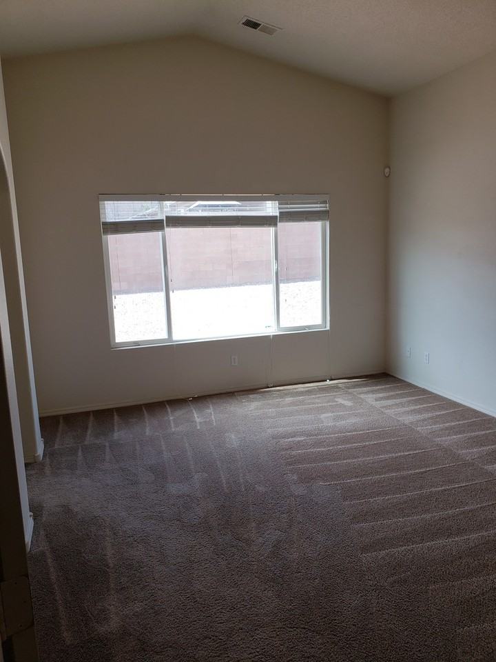 3021 Desert Sage Ave Sw - Photo 7 of 16