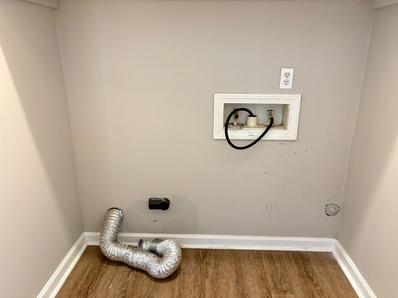 204 Northpoint Ave #D - Photo 7 of 10